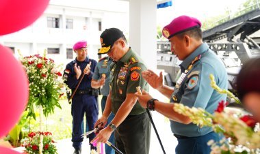 Panglima TNI Resmikan Gedung Trisula Denjaka dan Serahkan Ransus Mobile Dual Ramp System
