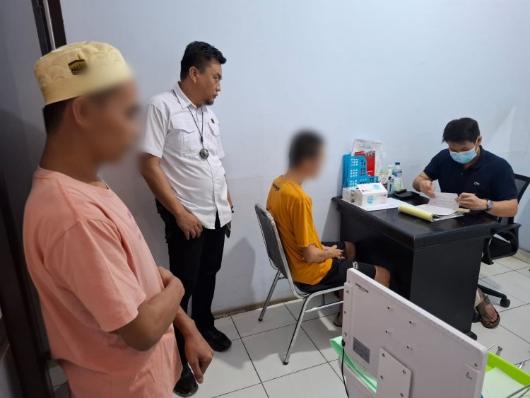 Kepolisian Serahkan Pelaku Curas Counter Pink Cell dan Jambret Lingkar Untad kepada Pihak Kejaksaan