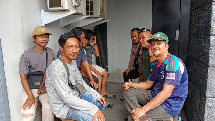 Bhabinkamtibmas Desa Cikupa Dorong Warga Pengangguran Lebih Produktif