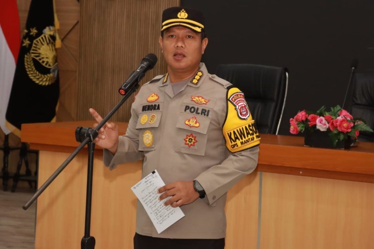 Irwasda Polda Banten Pimpin Apel Pagi di Mapolresta Tangerang: Tekankan Tugas Kepolisian Melayani dan Melindungi