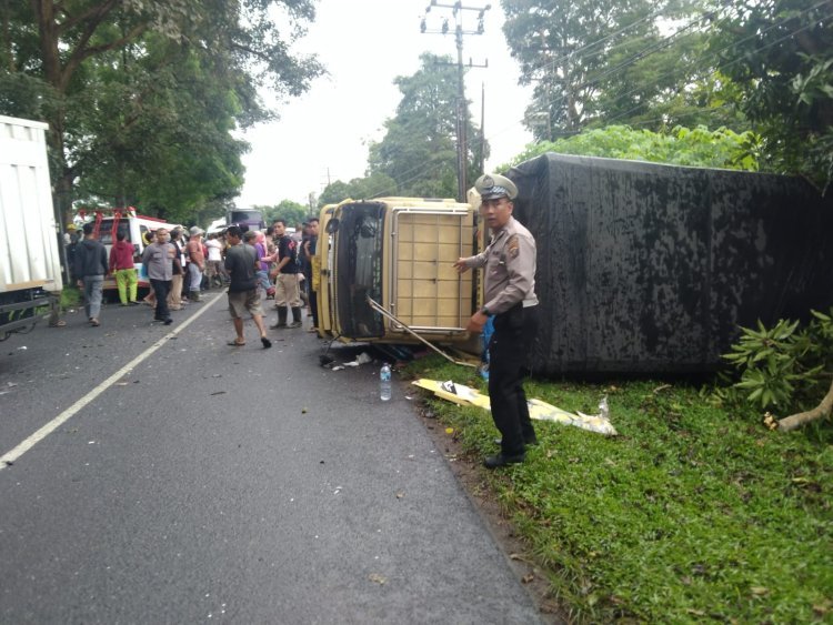 Unit Gakkum Sat Lantas Polres Simalungun Gercep Tangani Kecelakaan Maut di Jalur Lintas Sumatera