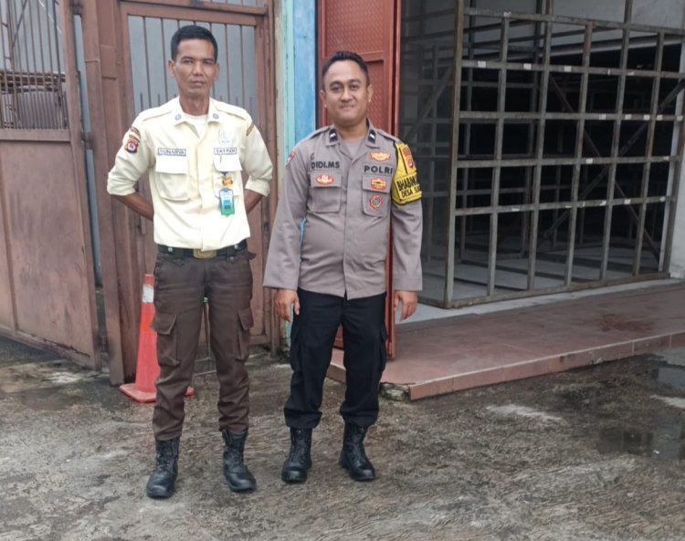 DDS/Sambang Bhabinkamtibmas Desa Sukanagara dengan Satpam Gudang Cibadak Indah