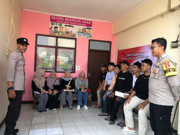 Polsek Cikupa Perkuat Keamanan dan Kebersamaan Melalui Program Jumat Curhat