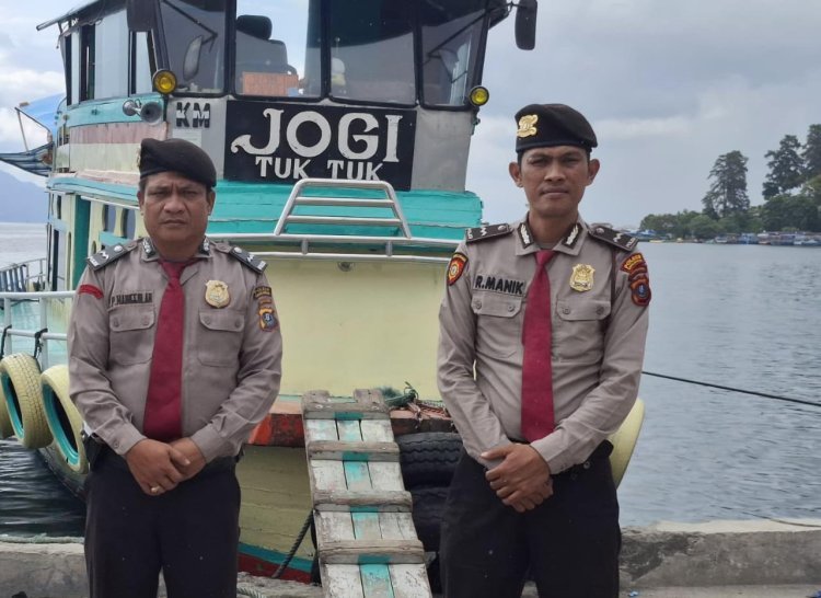 Personel Polres Simalungun AIPDA Roland Manik Intensifkan Patroli Pengamanan di Objek Wisata Danau Toba