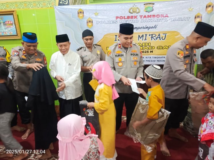 Polsek Tambora Gelar Santunan Anak Yatim dalam Peringatan Isra Miraj Nabi Muhammad SAW 1446 H