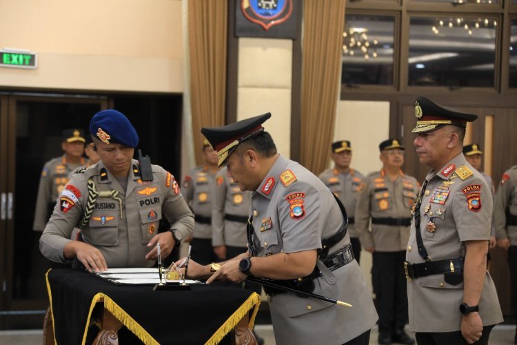 Brigjen Pol. Asep Safrudin Resmi Dilantik Sebagai Kapolda Kepri, Gantikan Irjen Pol. Yan Fitri Halimansyah
