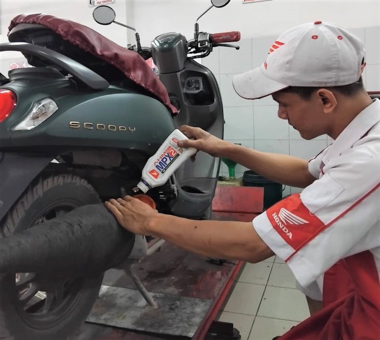 Abaikan Penggantian Oli Motor? Ini Risiko yang Harus Anda Tahu