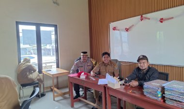 Bhabinkamtibmas Desa Cikupa Perkuat Sinergi dengan Aparatur Desa Demi Kamtibmas Kondusif