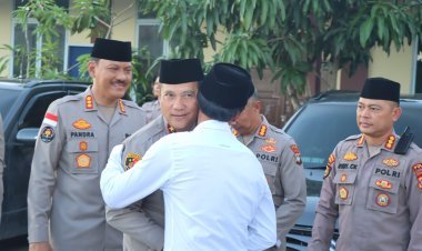Bangun Kebersamaan: Kapolda Kepri Irjen Pol Asep Safrudin Gelar Bukber dengan Insan Media dan Santri