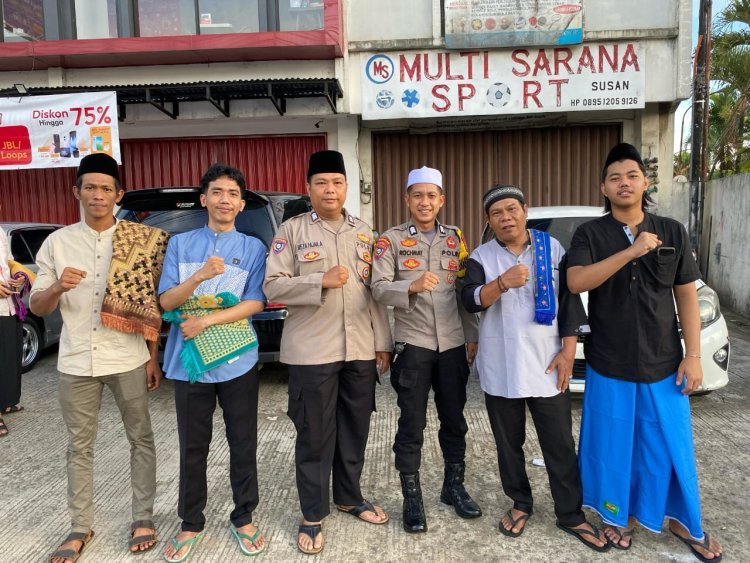 Anggota Polsek Cikupa Personil PAM Shalat Idul Fitri di Masjid Jami Nurrohman