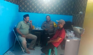 Sambang Warga, Bhabinkamtibmas Ds Dukuh Jalin Kedekatan dengan Masyarakat