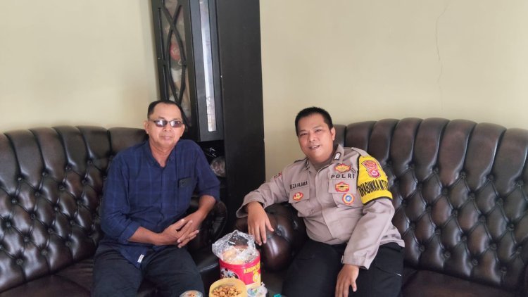 Bhabinkamtibmas Desa Bojong Jalin Silaturahmi dan Himbauan Kamtibmas ke Ketua RW 02
