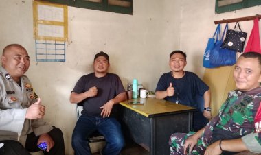 Pererat Sinergi, Bhabinkamtibmas dan Babinsa Sambangi Ketua RW di Budimulya