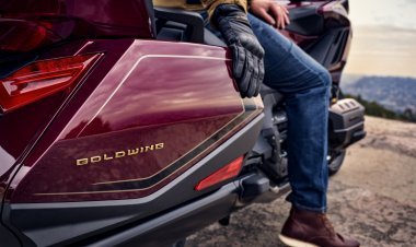 AHM Luncurkan Honda Gold Wing Edisi Spesial 50 Tahun di Indonesia: Perpaduan Teknologi dan Kemewahan