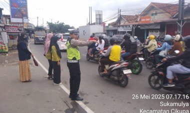 Kegiatan Polsek Cikupa: Pengaturan Lalu Lintas Pagi Hari