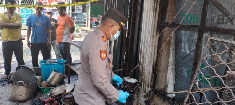 Polsek Serbalawan Respon Cepat Tangani Kebakaran Hanguskan 3 Unit Rumah di Simpang Sinaksak