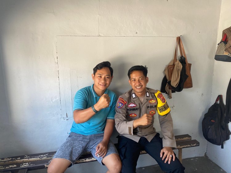Brigpol Rohmat Sambangi Warga Talagasari, Ajak Jaga Kamtibmas