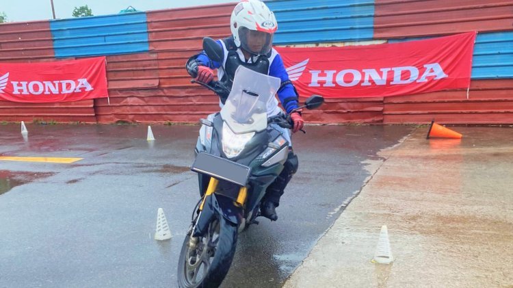 Capella Honda Latih Komunitas Kepri Jadi Pelopor Keselamatan Berkendara