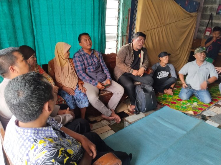 Sambang Warga, Bripka Reza Fajar Pererat Hubungan Polri dengan Masyarakat Bojong