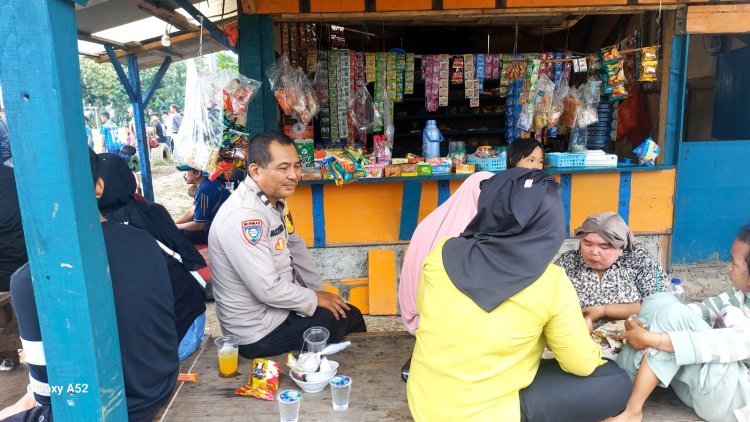 Bhabinkamtibmas Sambangi Warga Sukadamai, Serap Aspirasi dan Sampaikan Himbauan Kamtibmas