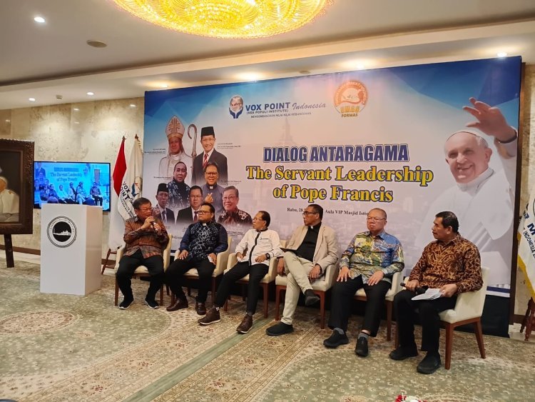 Dihadiri Menag RI, Vox Poin Indonesia Gelar Dialog The Servant Leadership of Pope Francis