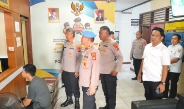 Wakapolresta Tangerang Tinjau Kesiapsiagaan dan Pelayanan Polsek Kresek
