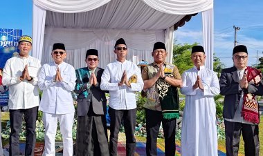 Kapolres Simalungun Bersama Forkopimda Gelar Sholat Ied dan Penyembelihan Kurban Bersama Masyarakat