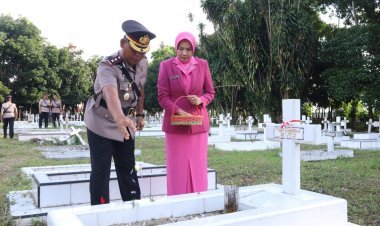 Mengenang Jasa Pahlawan, Polres Simalungun Gelar Ziarah dan Tabur Bunga di TMP Nagur Jelang Hari Bhayangkara ke-79