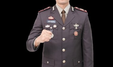 Tim Media Newscyber.id Sampaikan Ucapan Selamat Kepada Kapolsek Cikupa Atas Kenaikan Pangkat dan HUT Bhayangkara Ke-79