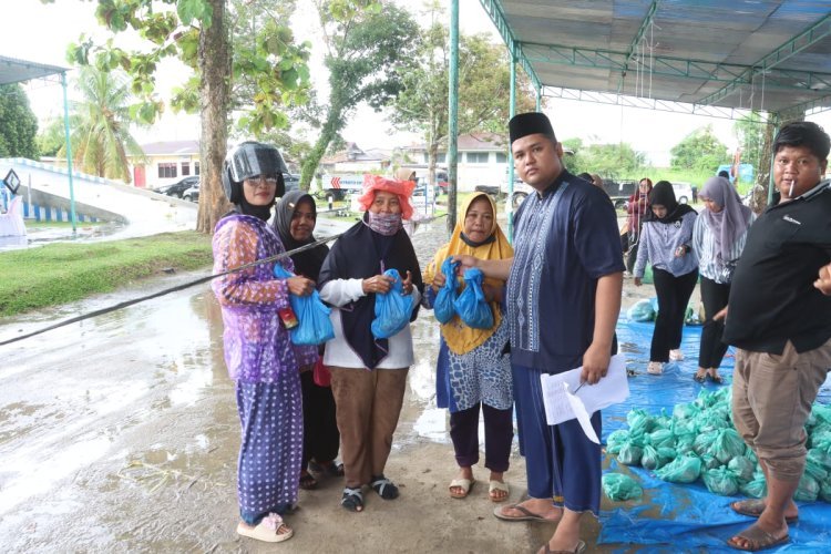 Polres Simalungun Gelar Penyerahan dan Pemotongan 17 Hewan Kurban, Wujudkan Polri Presisi Melalui Kepedulian Sosial