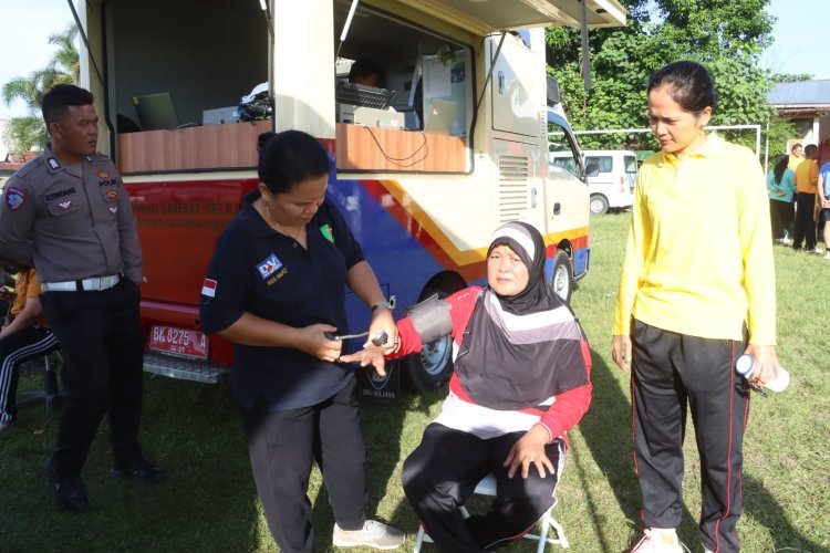 Sat Lantas Polres Simalungun Gelar Car Free Day dengan Layanan Kesehatan dan SIM Keliling