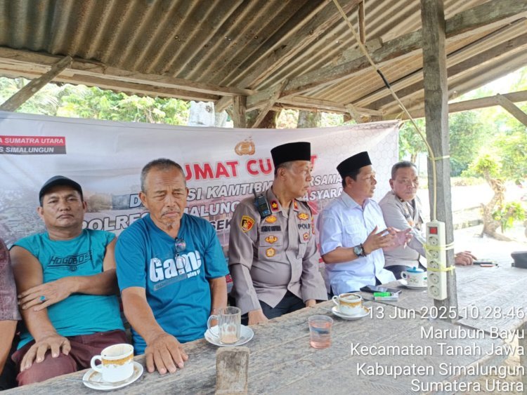 Polsek Tanah Jawa Gelar Jumat Curhat di Nagori Marubun Bayu, Dukung Kamtibmas Lewat Dialog Langsung dengan Warga