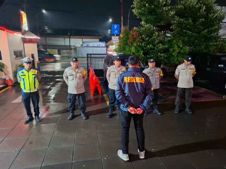 Polsek Cikupa Gelar Apel dan Patroli Malam Hari dalam Rangka Ops Cipkon