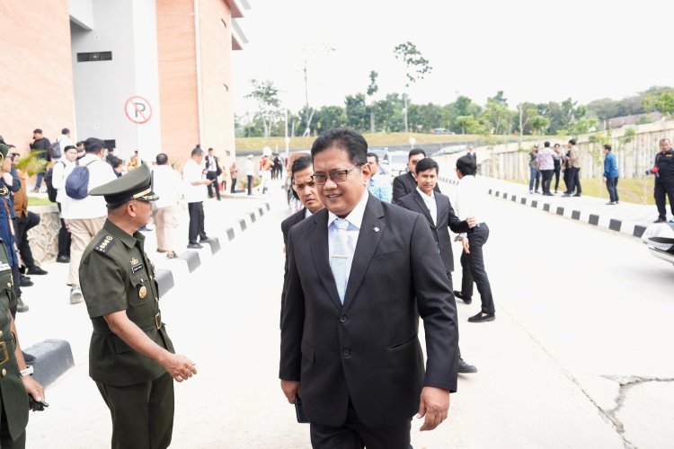 Presiden Prabowo Resmikan Unhan, Wamen Viva Yoga: Mencetak Patriot Bangsa yang Cerdas, Unggul, dan Cinta Tanah Air