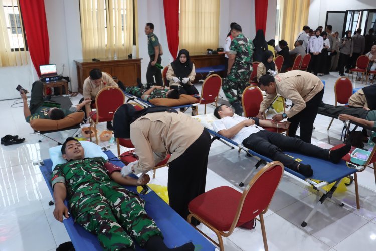 Sambut Hari Bhayangkara, Polres Tanjab Barat Gelar Bakti Kesehatan Donor Darah