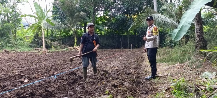 Polisi Ajak Warga Manfaatkan Lahan Kosong untuk Ketahanan Pangan di Desa Pasir Jaya