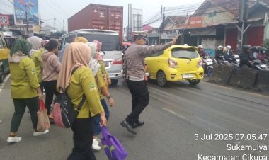 Polsek Cikupa Terjunkan Personel Atur Lalu Lintas di Depan PT Cingluh, Warga Apresiasi Kenyamanan Berkendara