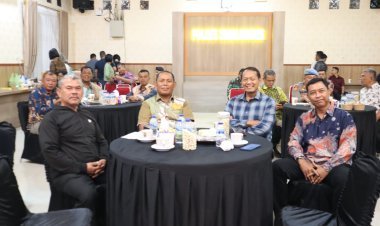 Malam Penuh Makna: Polres Simalungun Gelar Nonton Bareng Wayang Kulit untuk Mempererat Silaturahmi di Hari Bhayangkara ke-79