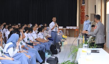 Kadivhumas ke Siswa Labschool: Harus Kerja Keras, Cerdas, Tuntas, dan Ikhlas