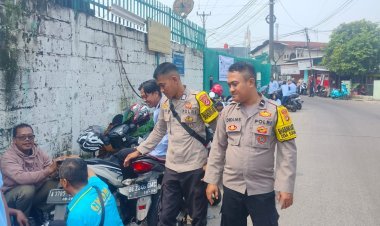 Aparat Polsek Cikupa Amankan Aksi Demo Buruh di PT. Seyang Indonesia, Situasi Berjalan Kondusif