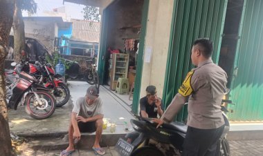 Bhabinkamtibmas Desa Sukanagara Laksanakan Program Polisi Peduli Pengangguran di Cikupa