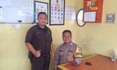 Bhabinkamtibmas Desa Talaga Sambangi Warga, Sampaikan Pesan Kamtibmas dan Edukasi Layanan Polisi 110