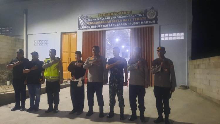 Kapolsek Tigaraksa Dampingi Kapolresta Tangerang Hadiri Pengesahan Warga Baru Persaudaraan Setia Hati Teratai (PSHT) di Desa Matagara, Kecamatan Tigaraksa, Kabupaten Tangerang