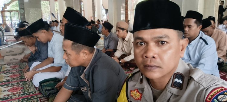 Polsek Cikupa Gelar Kegiatan Jumat Keliling di Desa Pasir Jaya