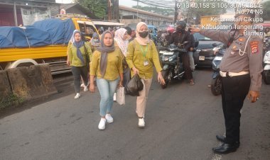 Pengaturan Lalin Polsek Cikupa Bikin Pengguna Jalan Nyaman