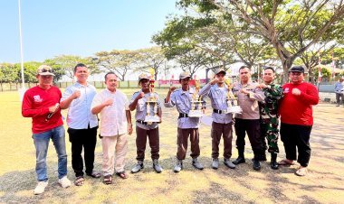 Bhabinkamtibmas Polsek Kronjo Jadi Juri Lomba PBB Tingkat Desa se-Kecamatan Mekar Baru