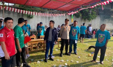 Kompol Arief Nazaruddin Yusuf Ikut Salurkan Bantuan Sosial untuk Warga Talagasari