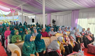 Desa Cikupa Disambangi Tim Penggerak PKK Kabupaten Tangerang