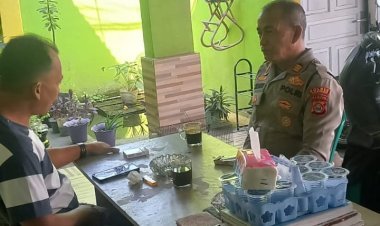 Silaturahmi Makin Erat, Polsek Pulomerak Ajak Warga Ngopi Sambil Bahas Keamanan