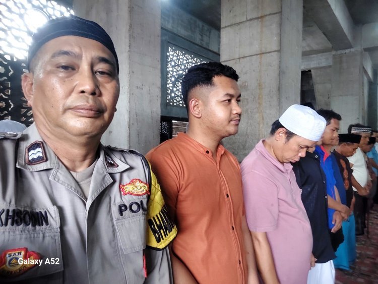 Polsek Cikupa Gelar Program Jumat Keliling di Desa Sukadamai
